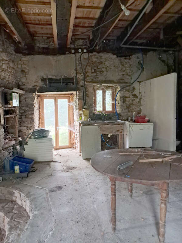 Maison à BENAYES