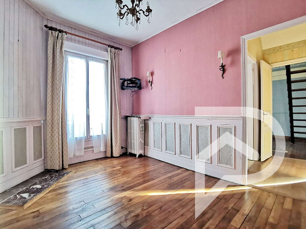 Maison à VITRY-SUR-SEINE