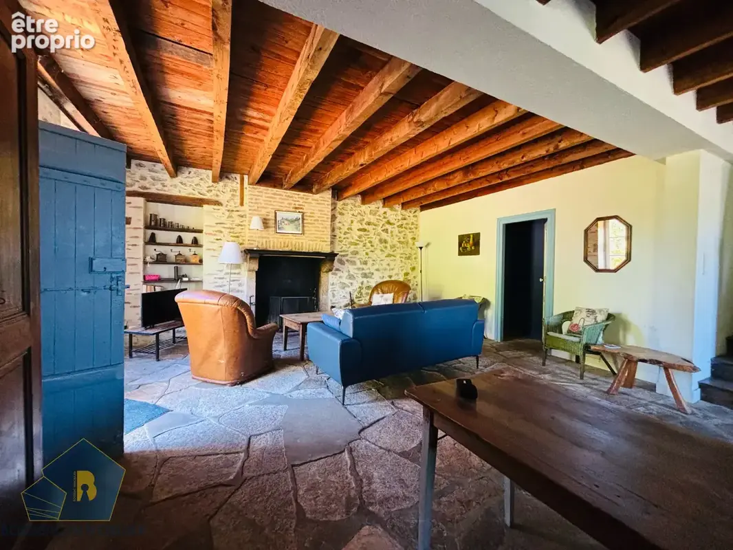 Maison en pierre de pays avec grange attenante, terrain et piscine   Fort potentiel d’agrandissement - photo 6