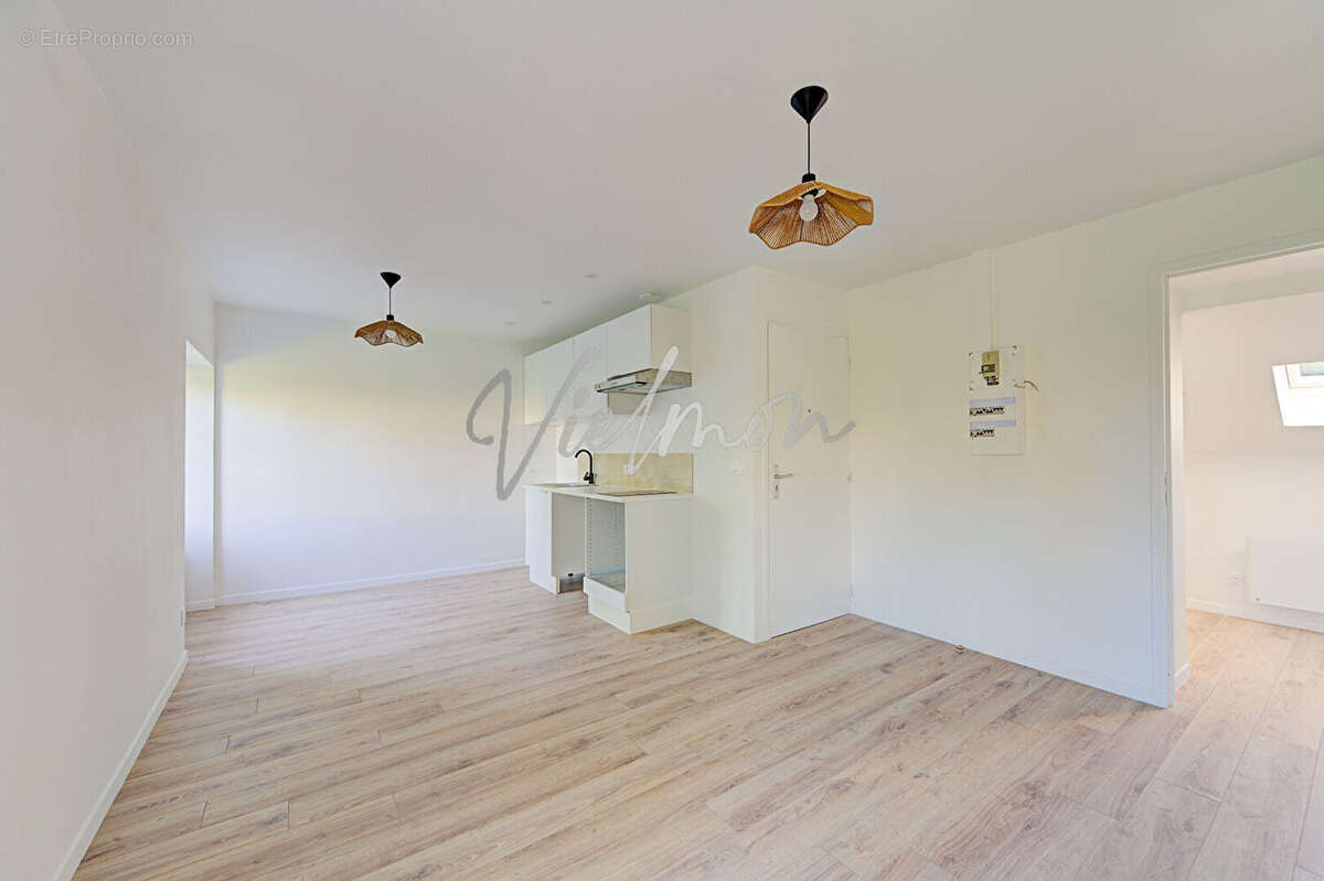 Appartement Saint Germain En Laye 2 pièce(s) 24.71 m2 - photo 2