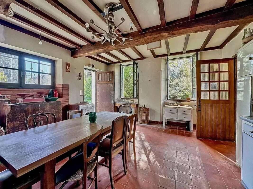 Maison à SAINT-LAURENT-DE-NESTE