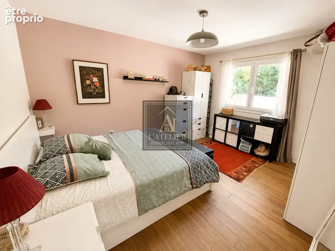 Maison de type 4 de plain-pied avec dépendance sur une parcelle de 470 m2 - photo 9