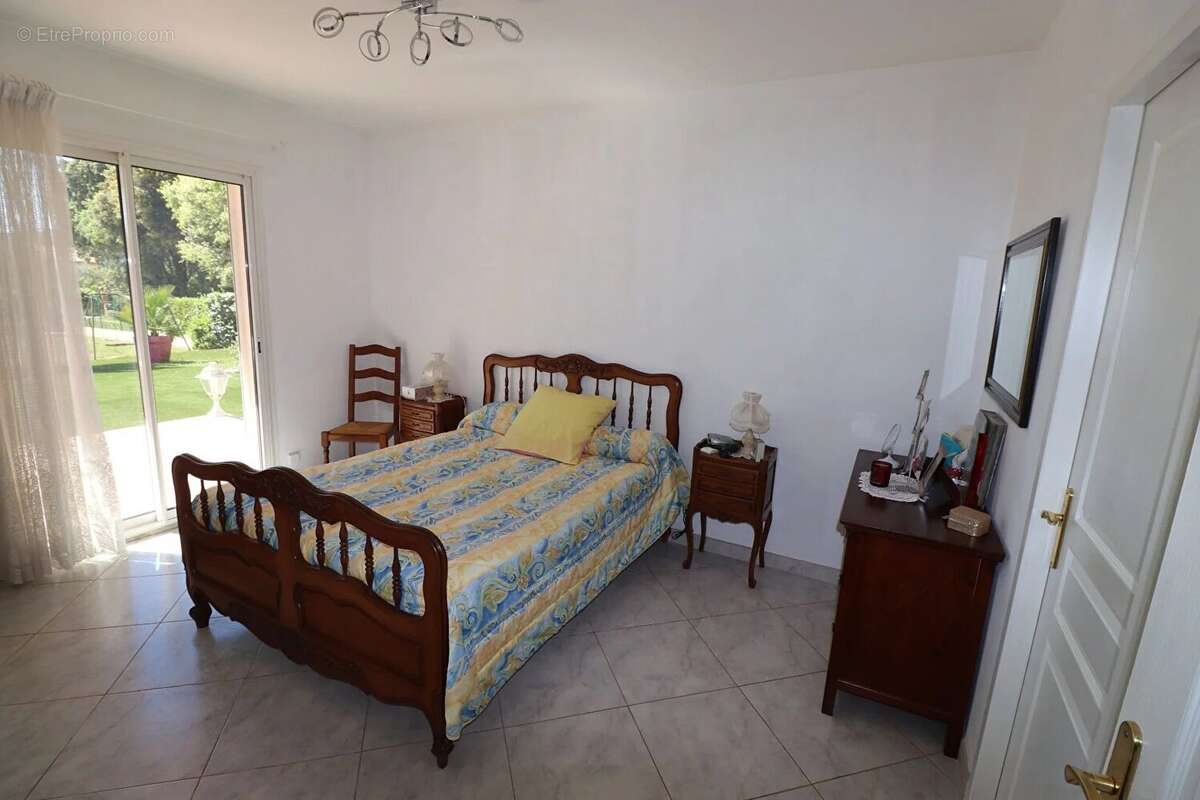 Maison à LA CADIERE-D'AZUR