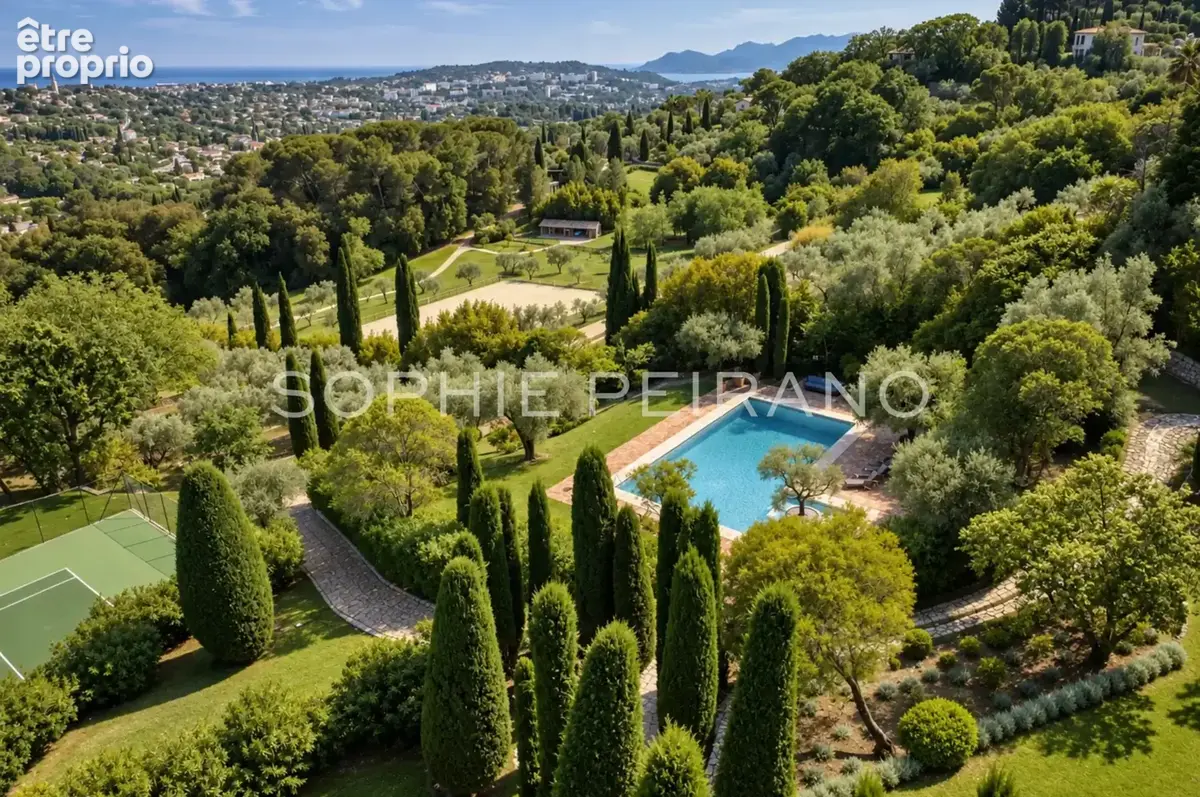Mougins - domaine d'exception avec vue mer, piscine et tennis - photo 2