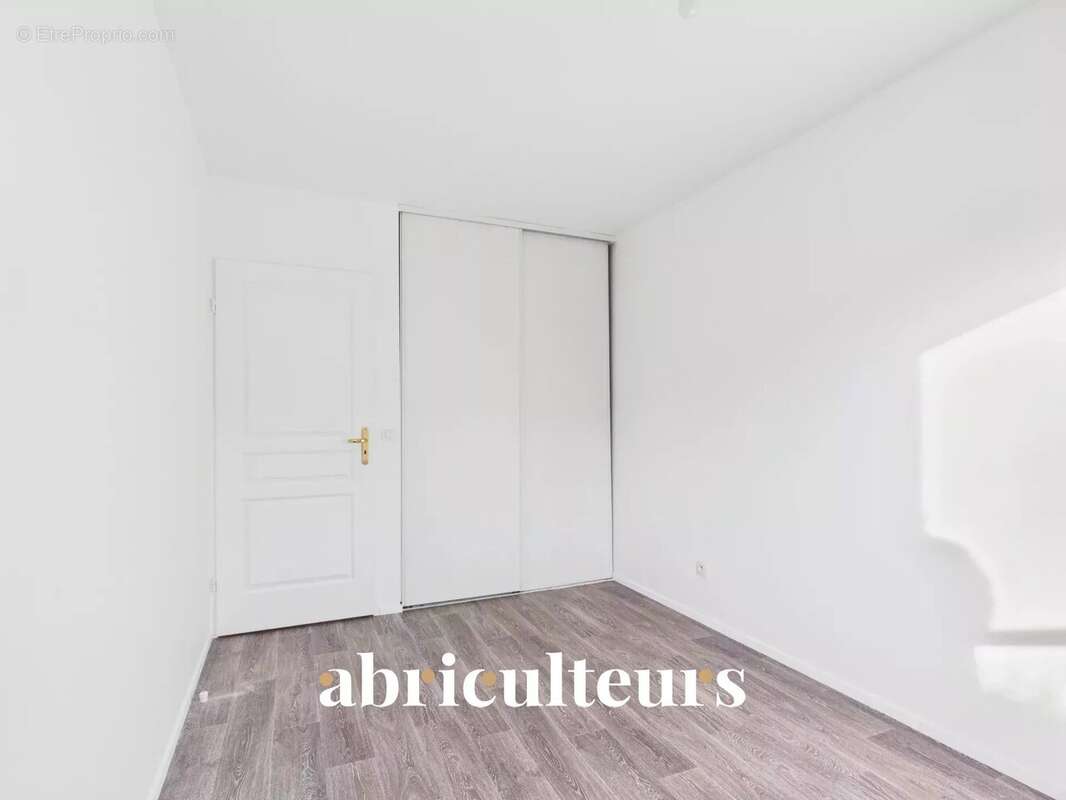 Appartement à SURVILLIERS