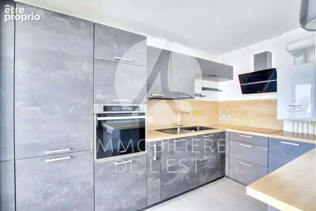 T3 - LYON 8e - 63m² - photo 4