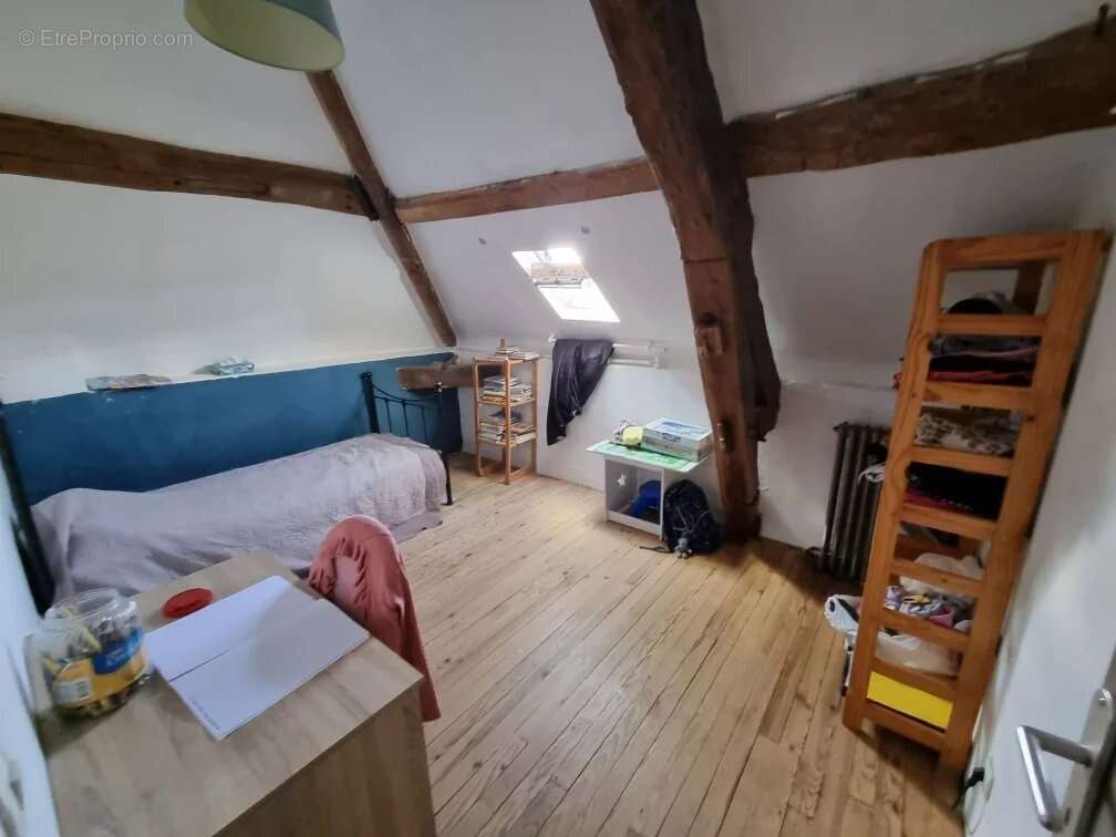 Maison à FAREMOUTIERS