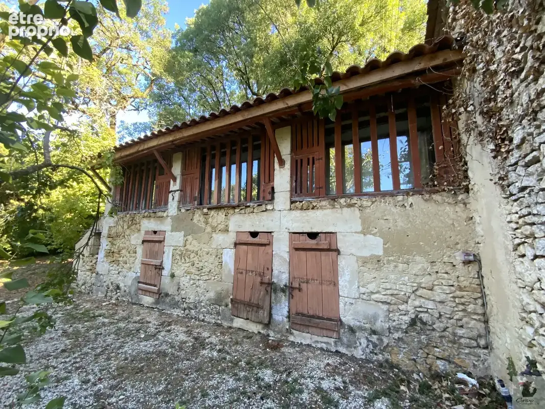 Longère de charme à rénover - grange + dépendances - 1000 m2 - nord bergerac - photo 2
