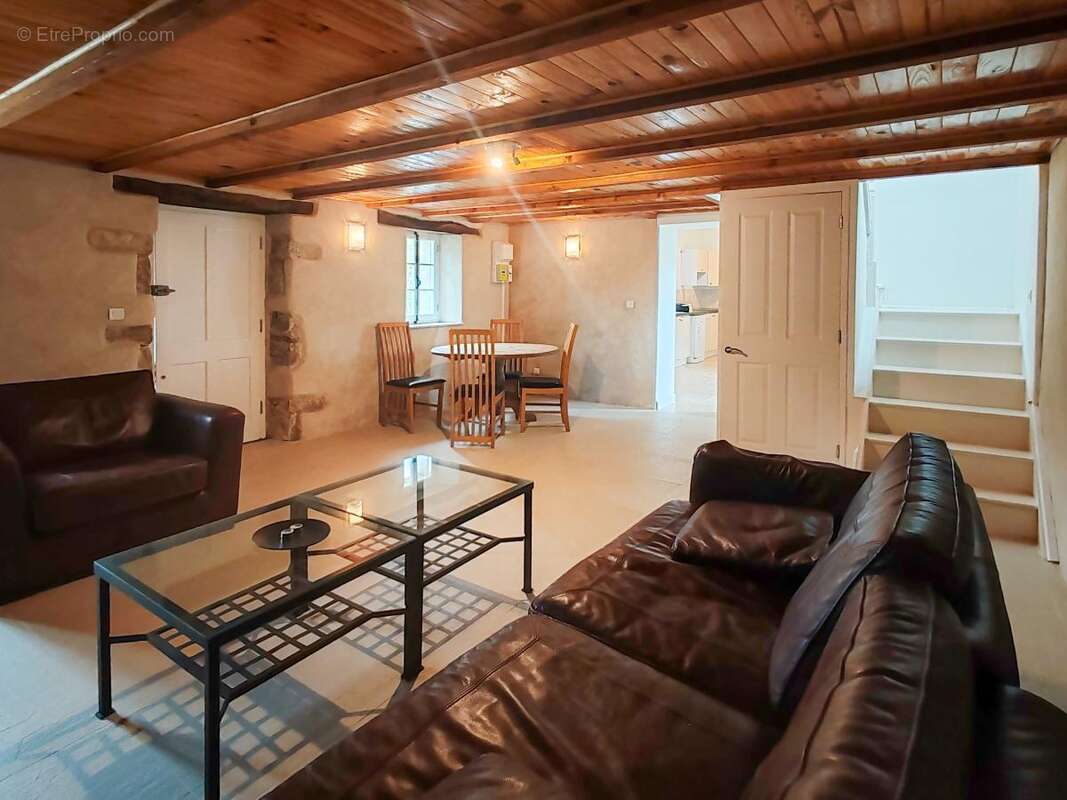 Maison à PLOUGONVEN