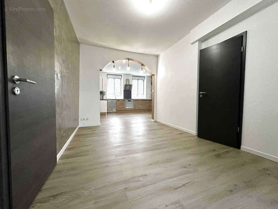 Appartement à JARVILLE-LA-MALGRANGE