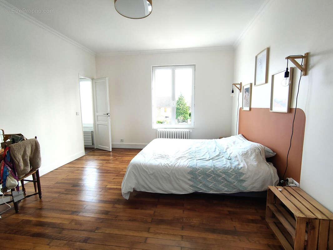 Maison à MAGNY-LES-HAMEAUX