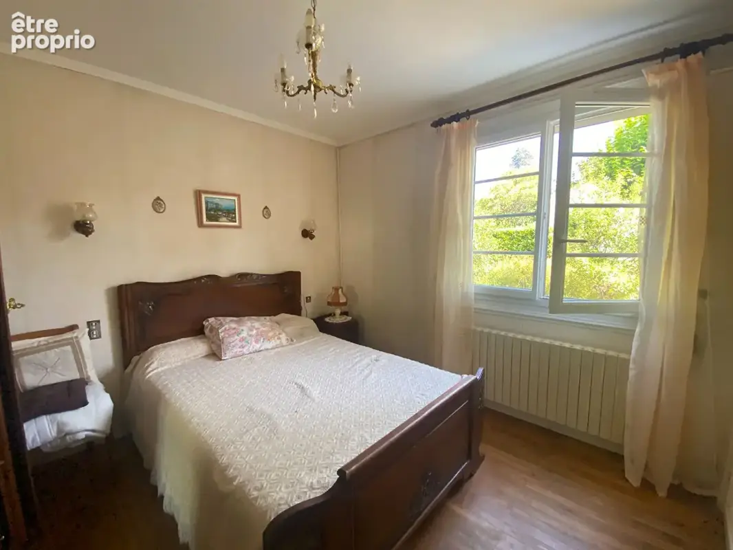 Maison avec 4 chambres, dont 2 de plain-pied, garage et jardin - photo 6