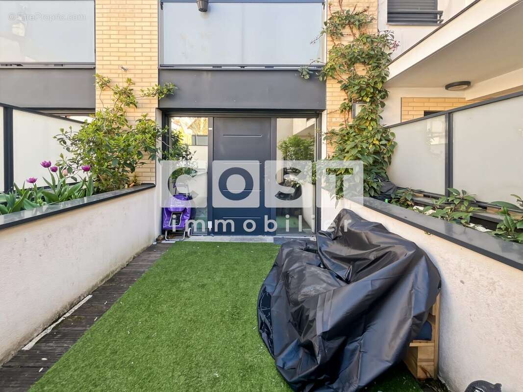 Appartement à BOIS-COLOMBES