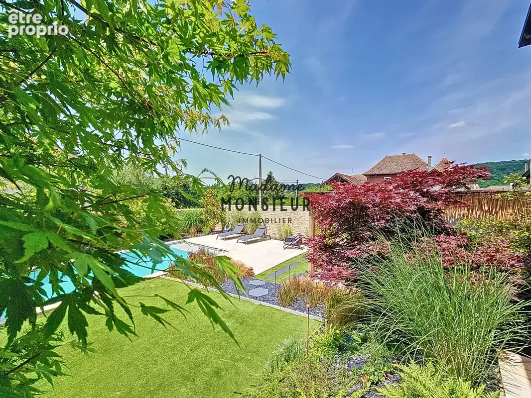 Propriété 280m2 avec jardin paysagé - photo 15