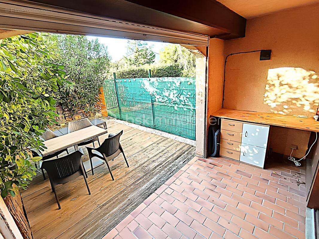 Appartement à SIX-FOURS-LES-PLAGES