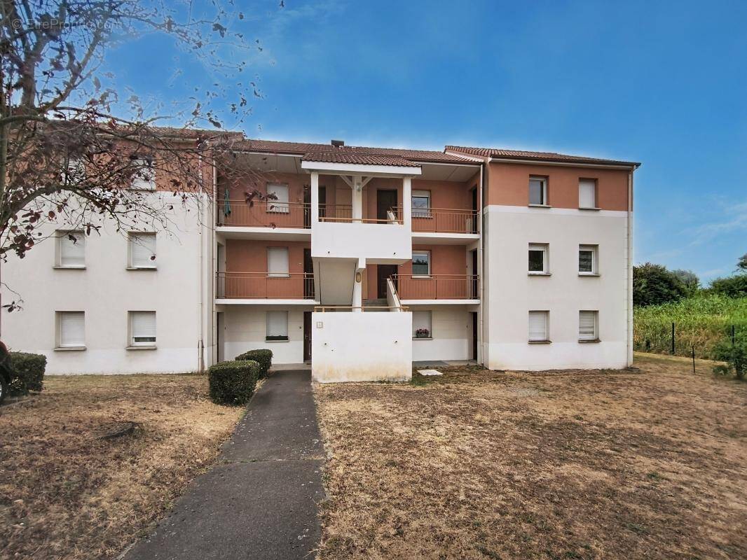 Appartement à PETIT-COURONNE