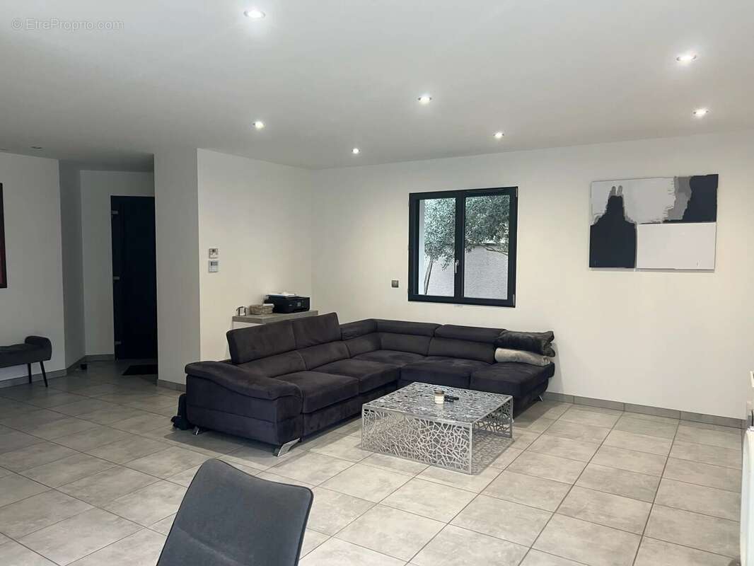 Maison à SAINT-ROMANS