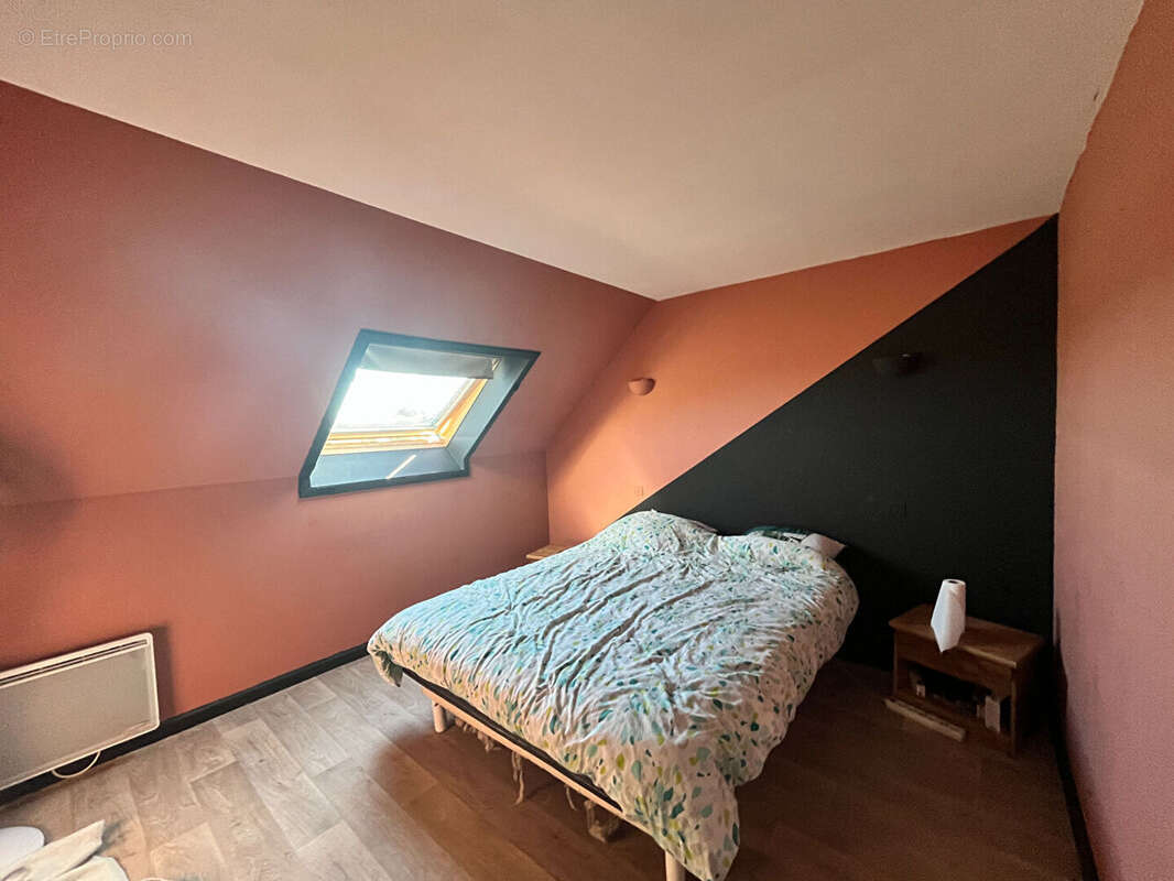 Maison à LAGARDE-ENVAL