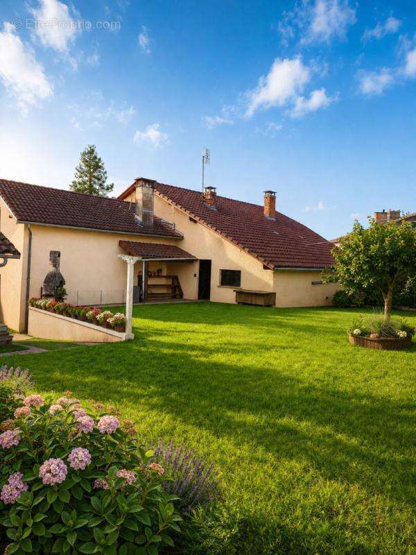 Maison de caractère 158 M2 avec jardin et dépendance - photo 2