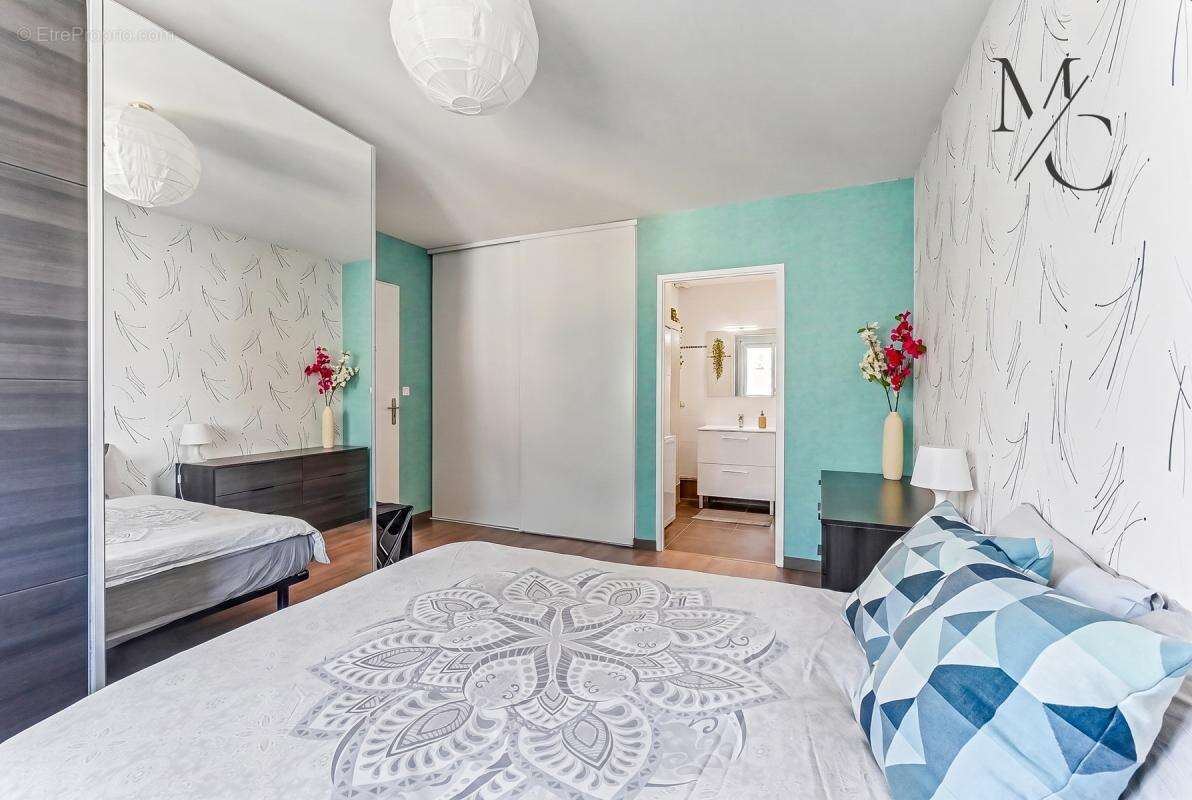 Maison T5 tout confort avec garage et piscine à Aussonne - photo 8