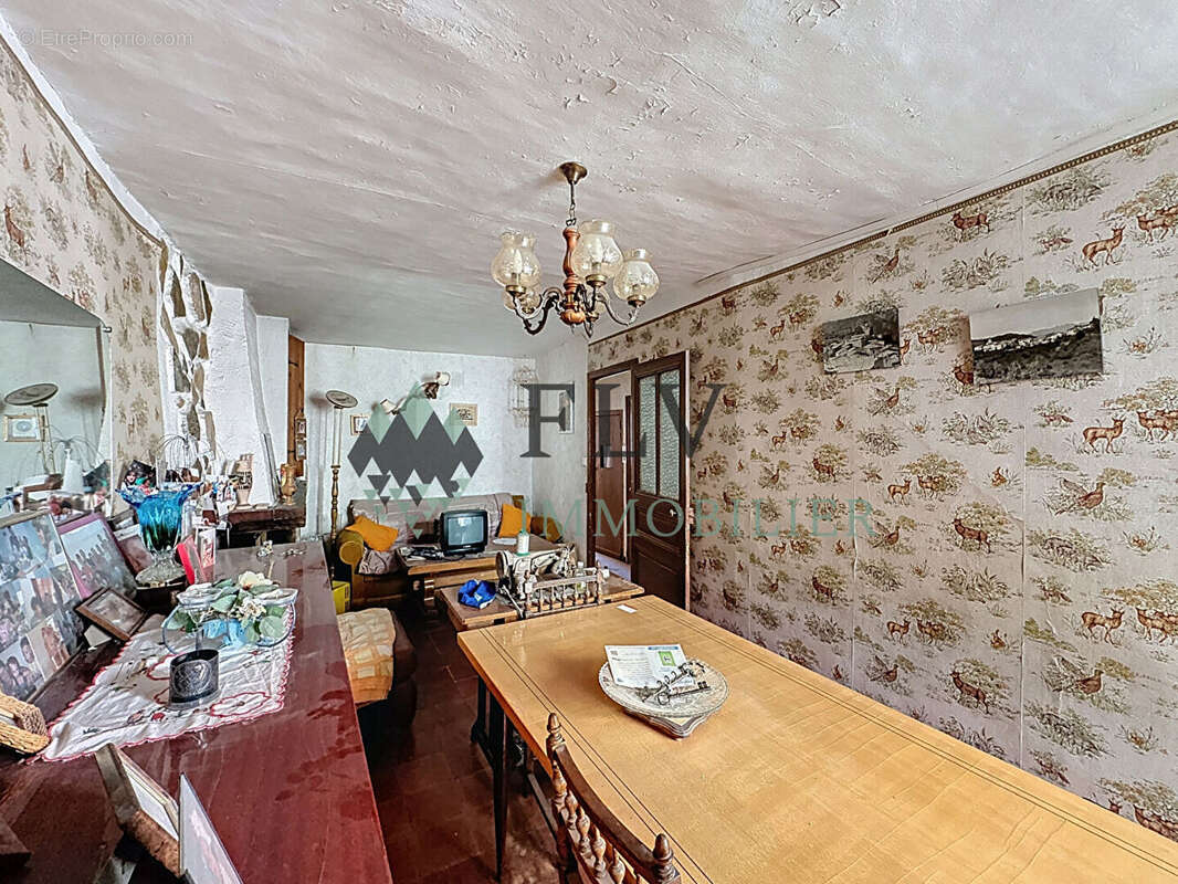 Appartement à MASSOINS