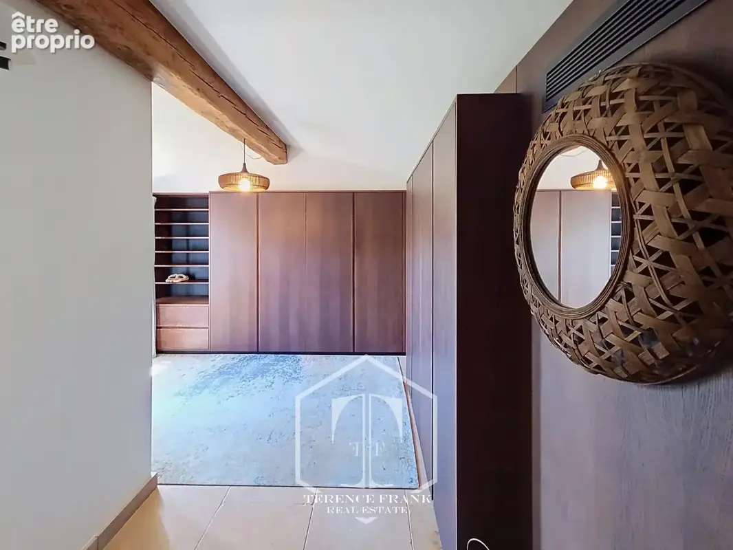 Villa de caractère – Plus de 240 m² – 5 chambres – Piscine – Jardin - photo 34