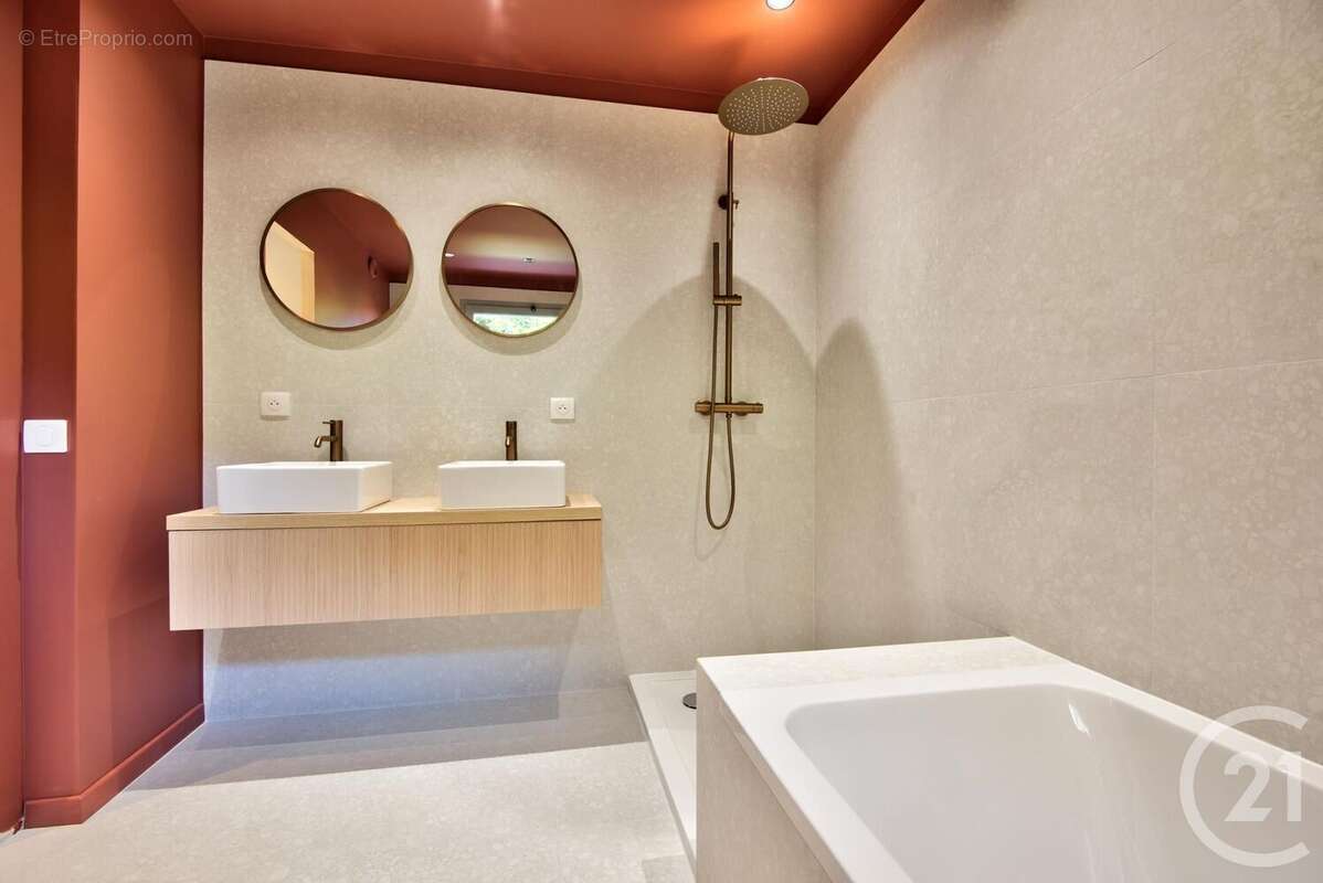 Appartement à VILLEFRANCHE-SUR-MER