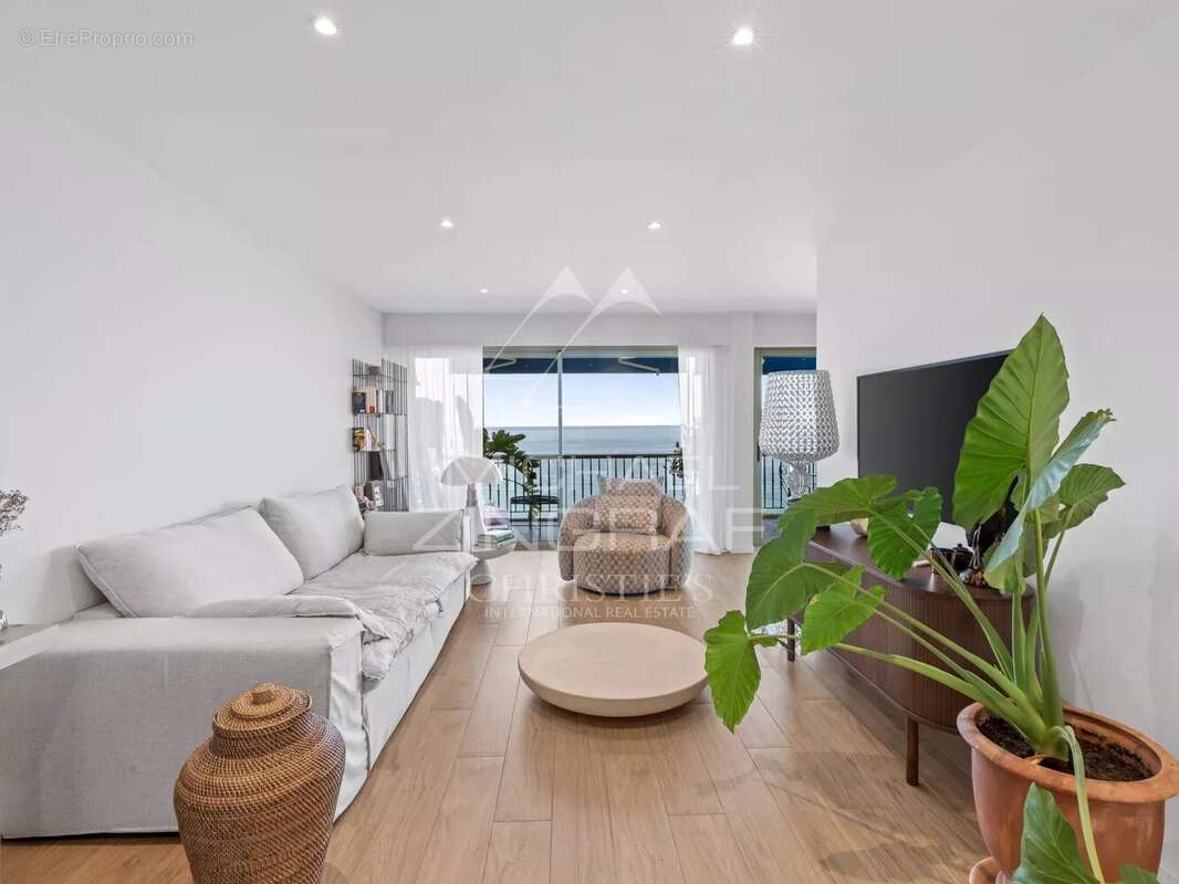 Appartement à CAGNES-SUR-MER