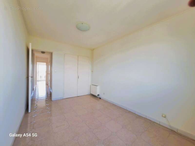 Appartement à SALON-DE-PROVENCE