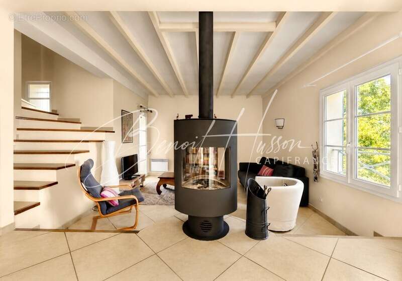 Maison familiale – 188m² – 5 chambres – jardin de plus de 3800m² - photo 5