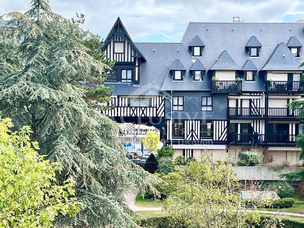 Appartement à DEAUVILLE