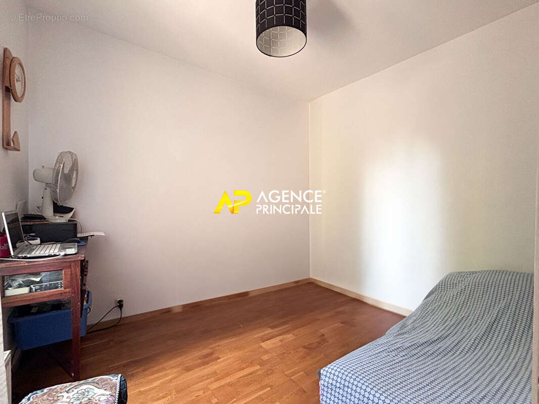 Maison à SARTROUVILLE