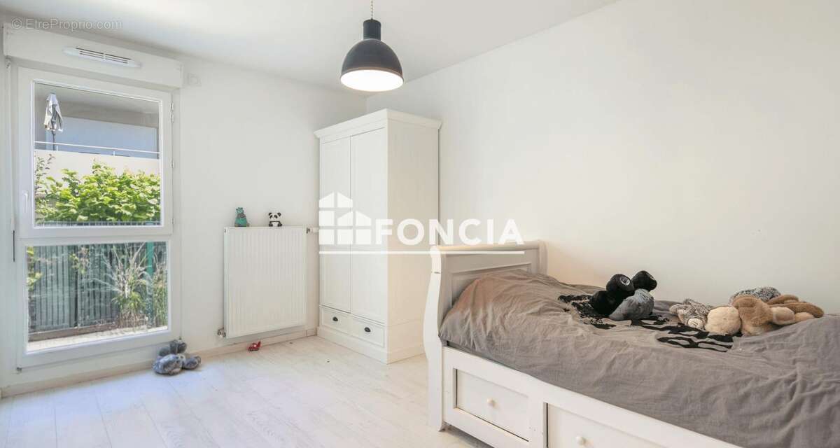 Appartement à VARCES-ALLIERES-ET-RISSET