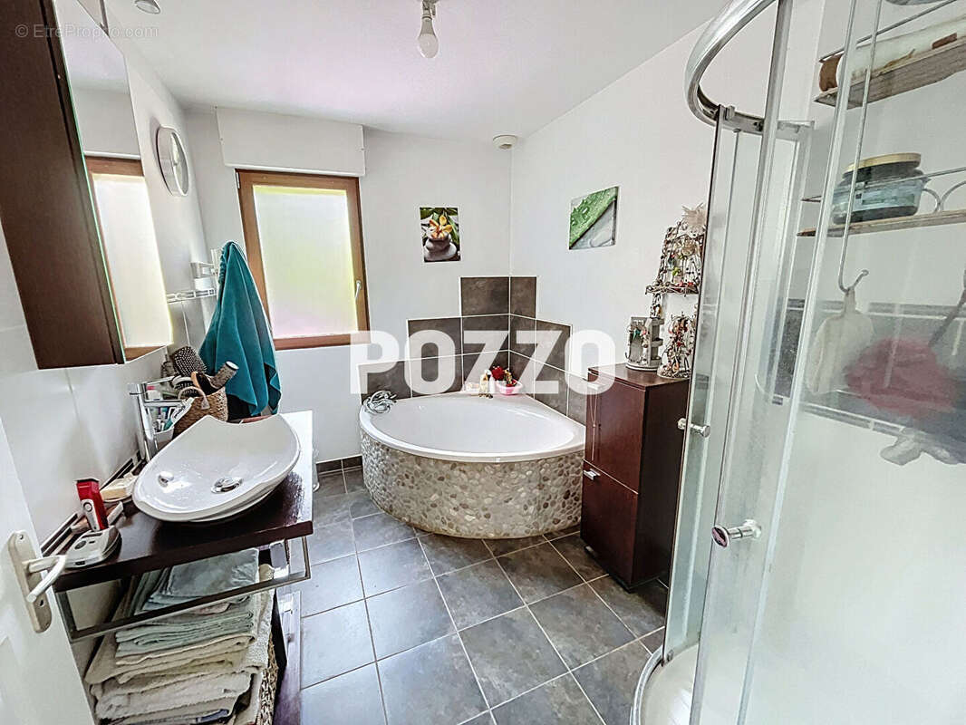 Maison à LES LOGES-MARCHIS