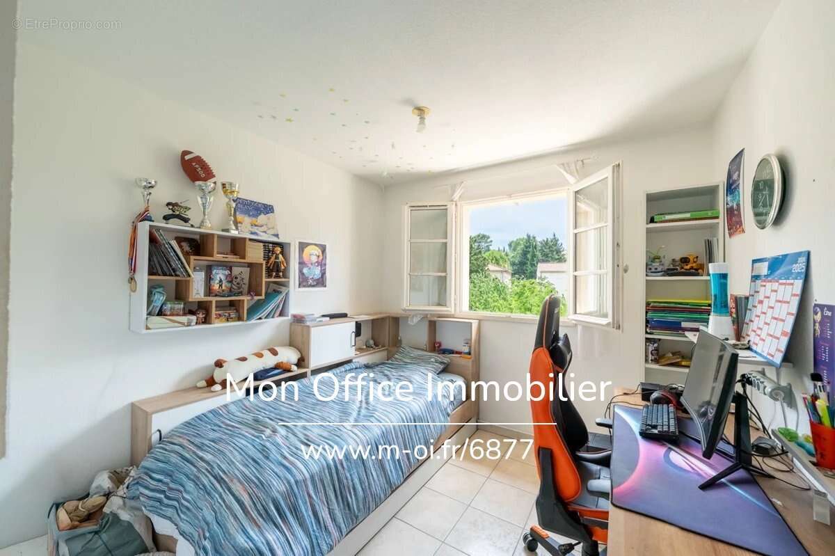 Référence : 6877-PAN. - Appartement 3 pièces de 68 m2 avec terrasse + box - photo 5
