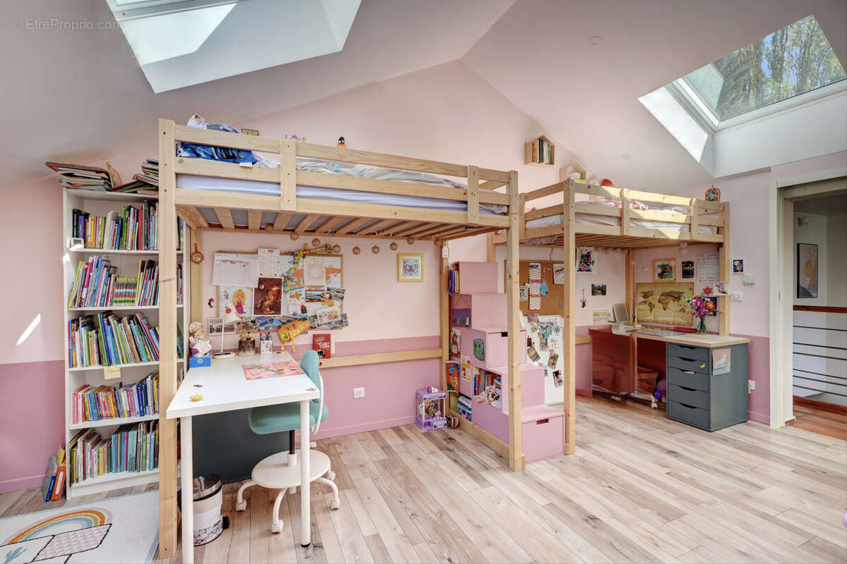 Maison à COUZON-AU-MONT-D'OR