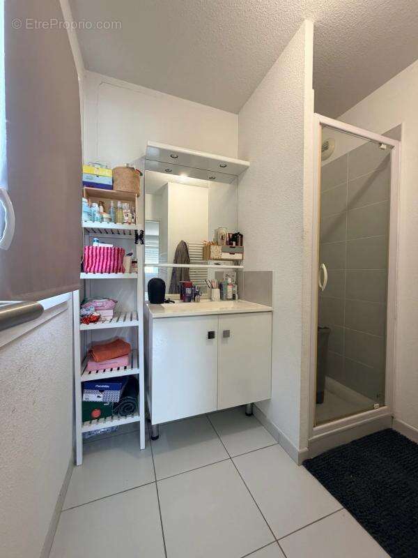 Appartement 1 pièce de 43 m² à Saint-Médard-en-Jalles - photo 4