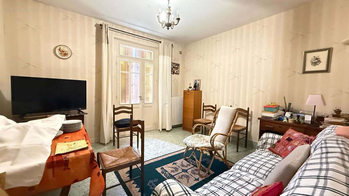 Maison a saint georges de rex - photo 7