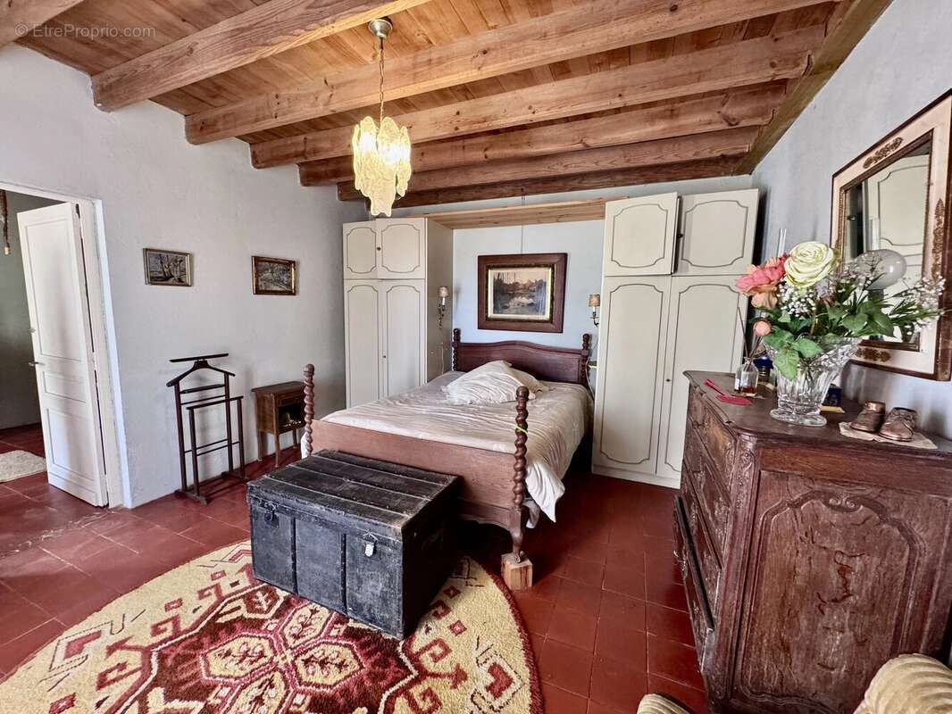 Maison à SIGOULES