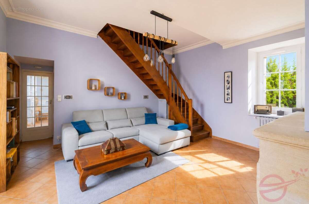 Maison de village grand jardin et garage - photo 4