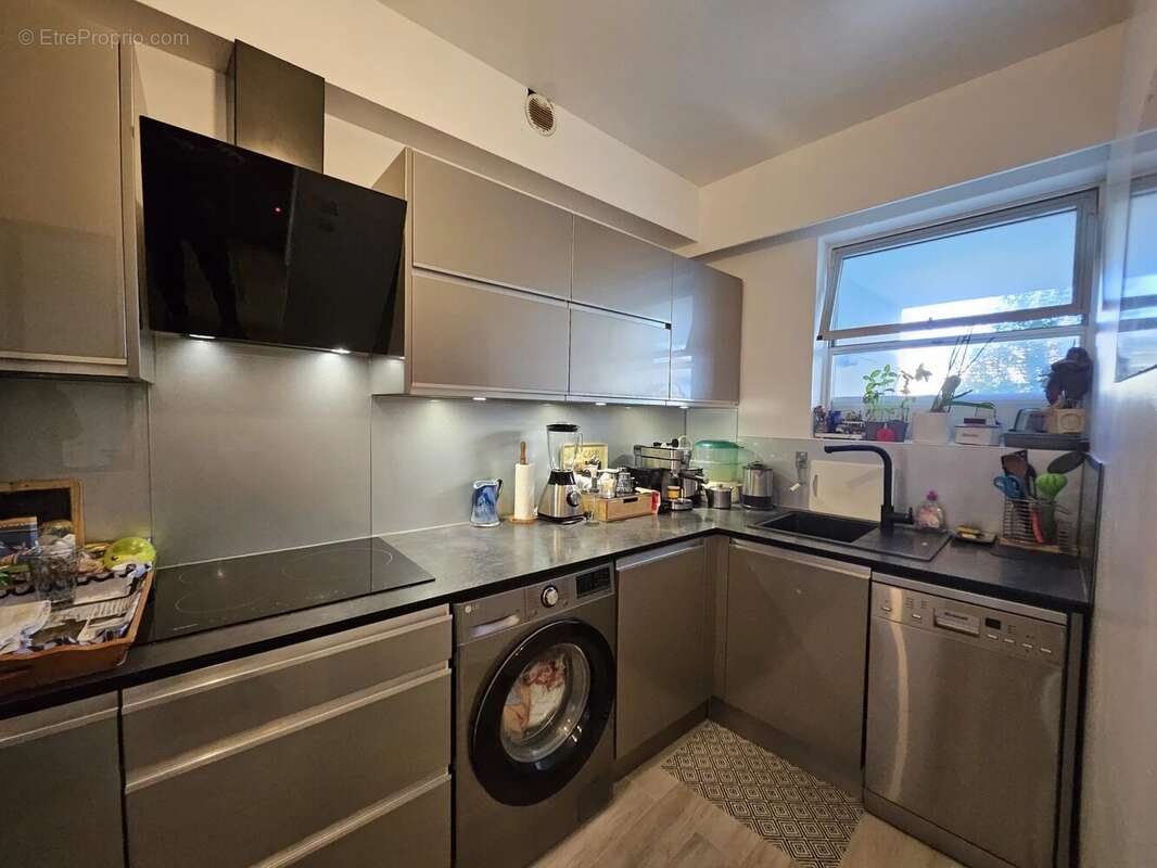 Appartement à VILLENEUVE-LOUBET