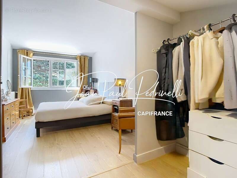 Maison à SAINT-GENIS-LAVAL