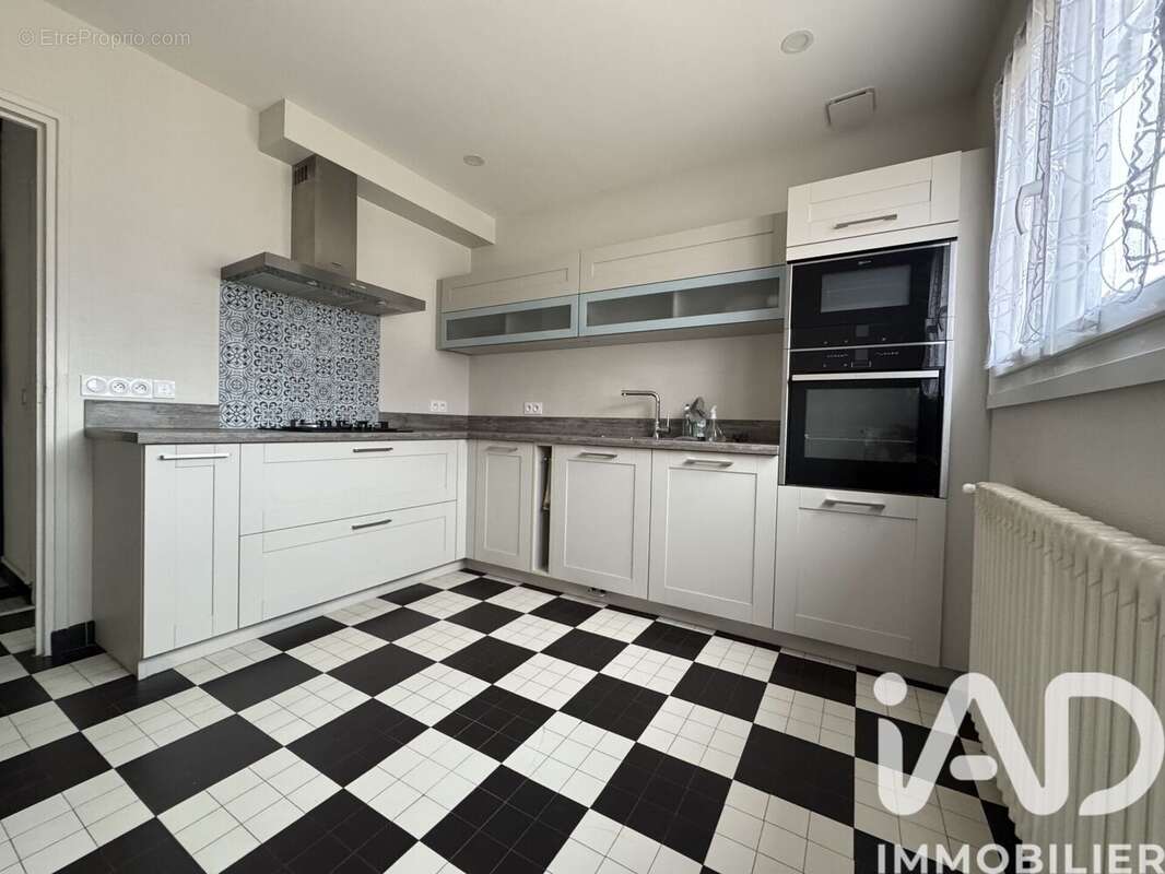 Photo 2 - Maison à PIERRES