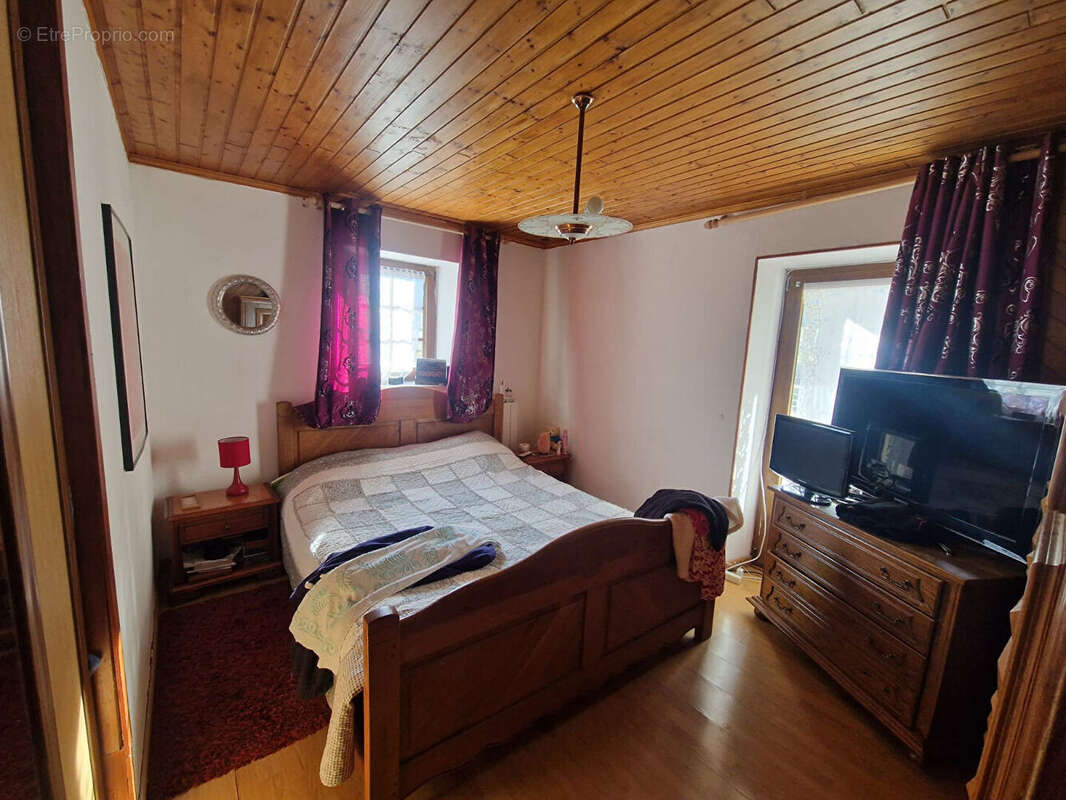 Maison à SAINT-MAURICE-EN-TRIEVES