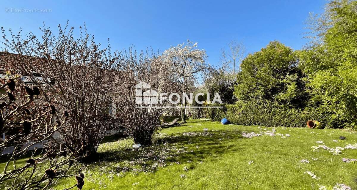 Maison à CHATENAY-MALABRY