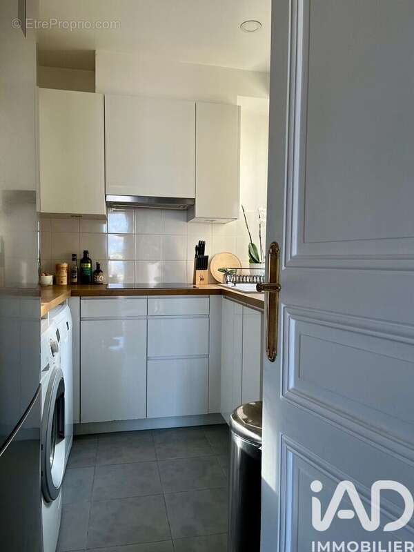 Photo 8 - Appartement à PARIS-15E