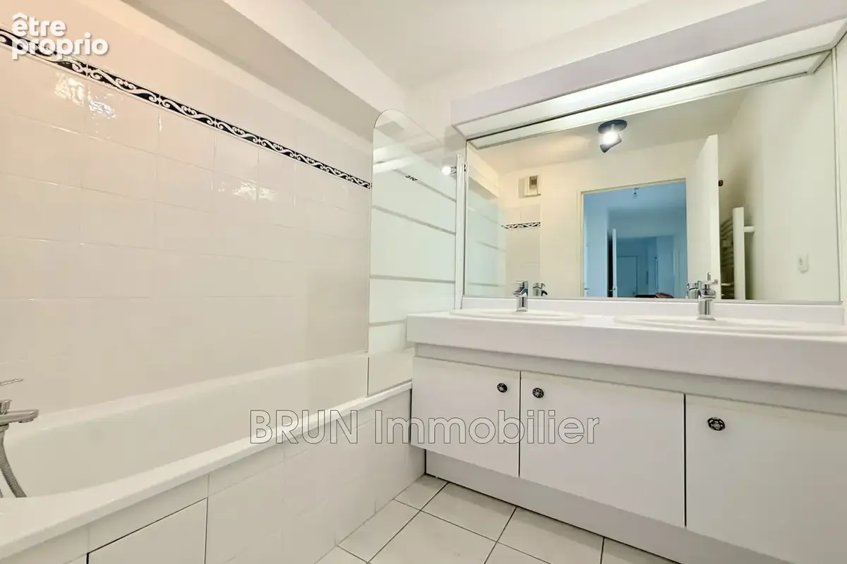 Appartement 4 pièces 74 m² à vendre à Antibes (06600) - photo 7
