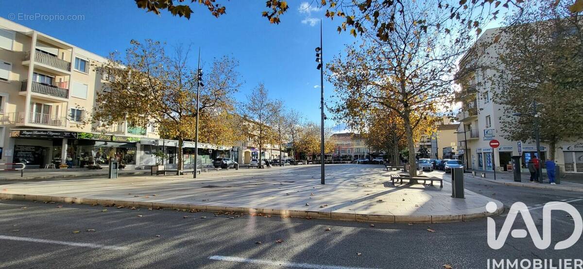 Photo 1 - Appartement à SIX-FOURS-LES-PLAGES