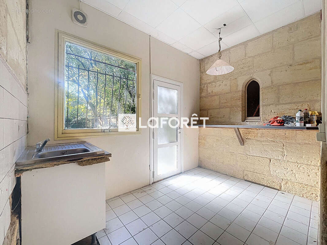 Commerce à BORDEAUX