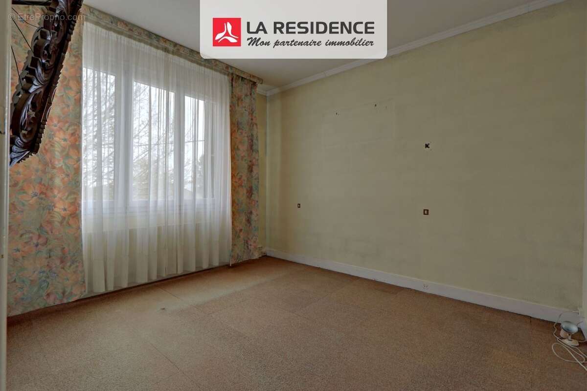 Maison à SAINT-LEU-LA-FORET